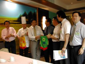 荷兰中餐业代表团访问北京